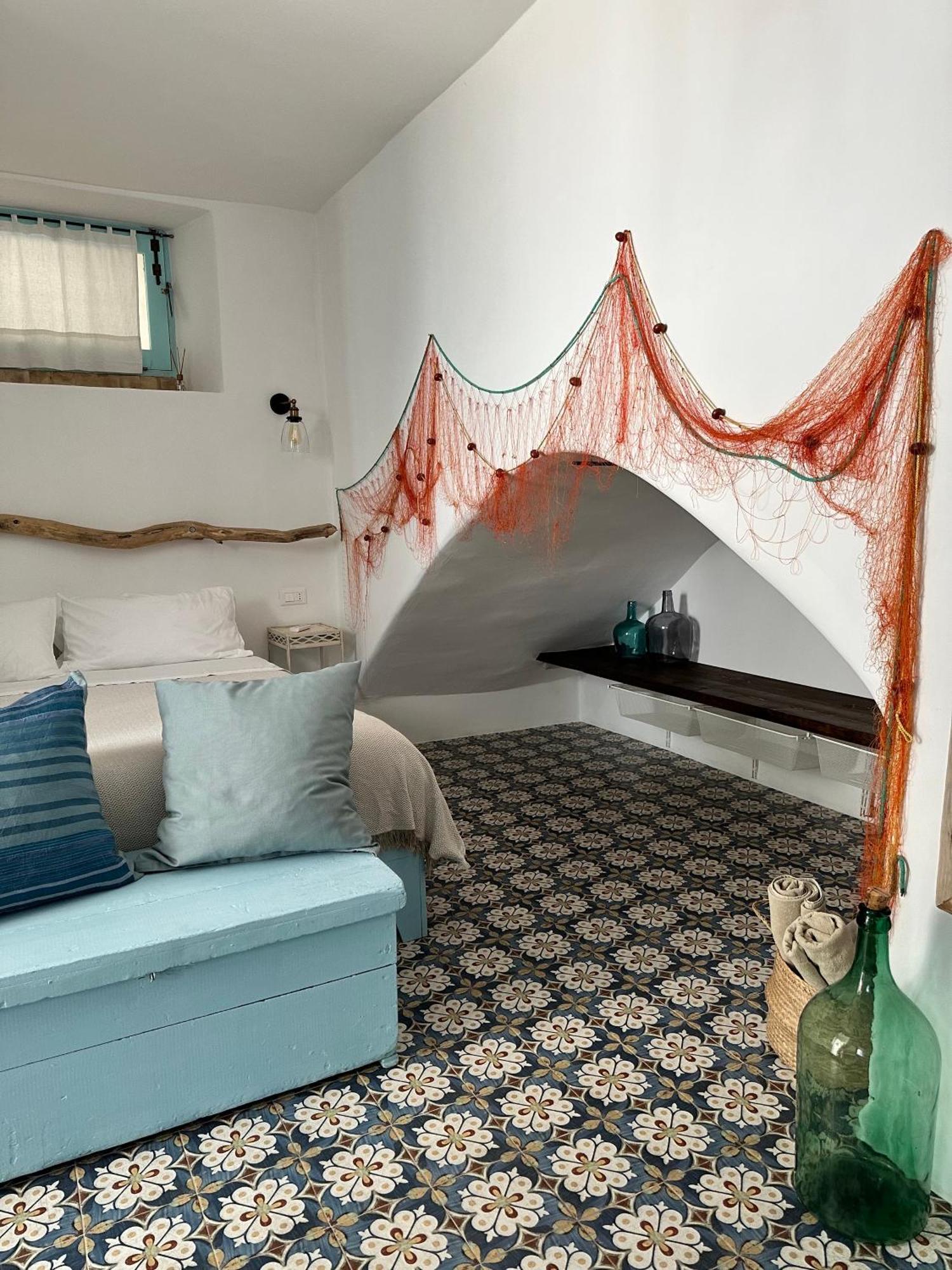 Bed and Breakfast Antica Dimora Santa Marina Salina Zewnętrze zdjęcie